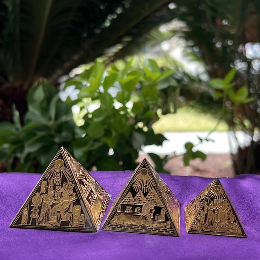 COPY - Vintage 3 Small Egyptian Etched Brass Pyramids_10